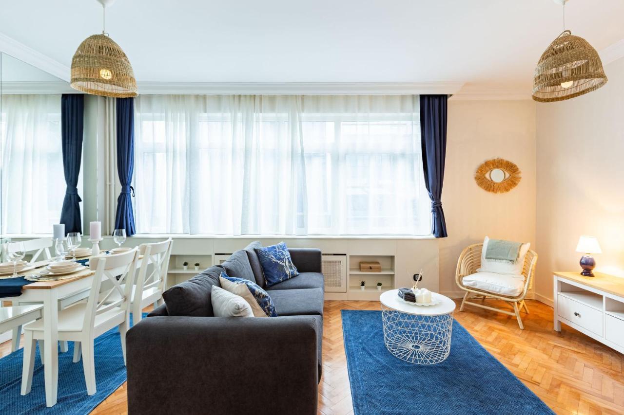 Flat With Excellent Location In Tesvikiye, Sisli Apartment Istanbul Ngoại thất bức ảnh