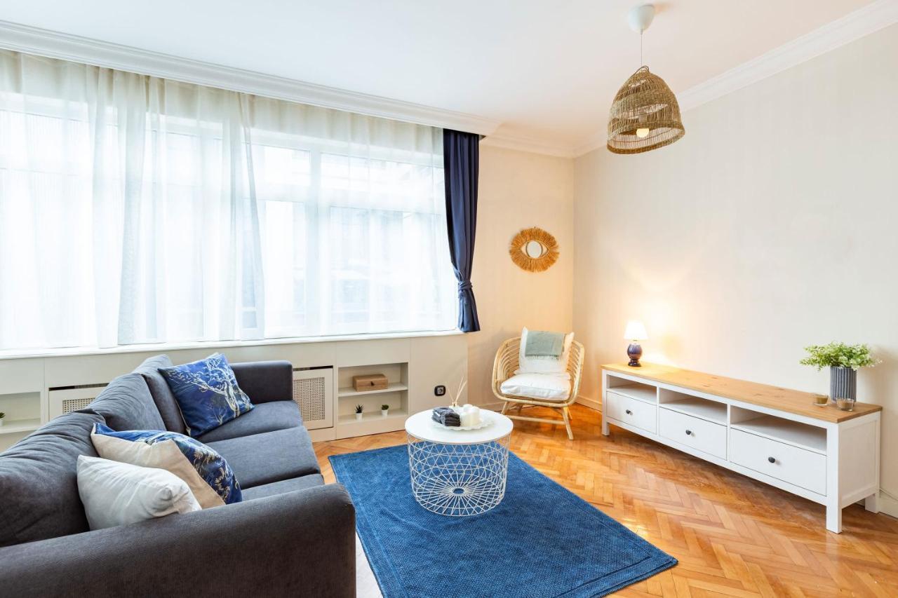 Flat With Excellent Location In Tesvikiye, Sisli Apartment Istanbul Ngoại thất bức ảnh