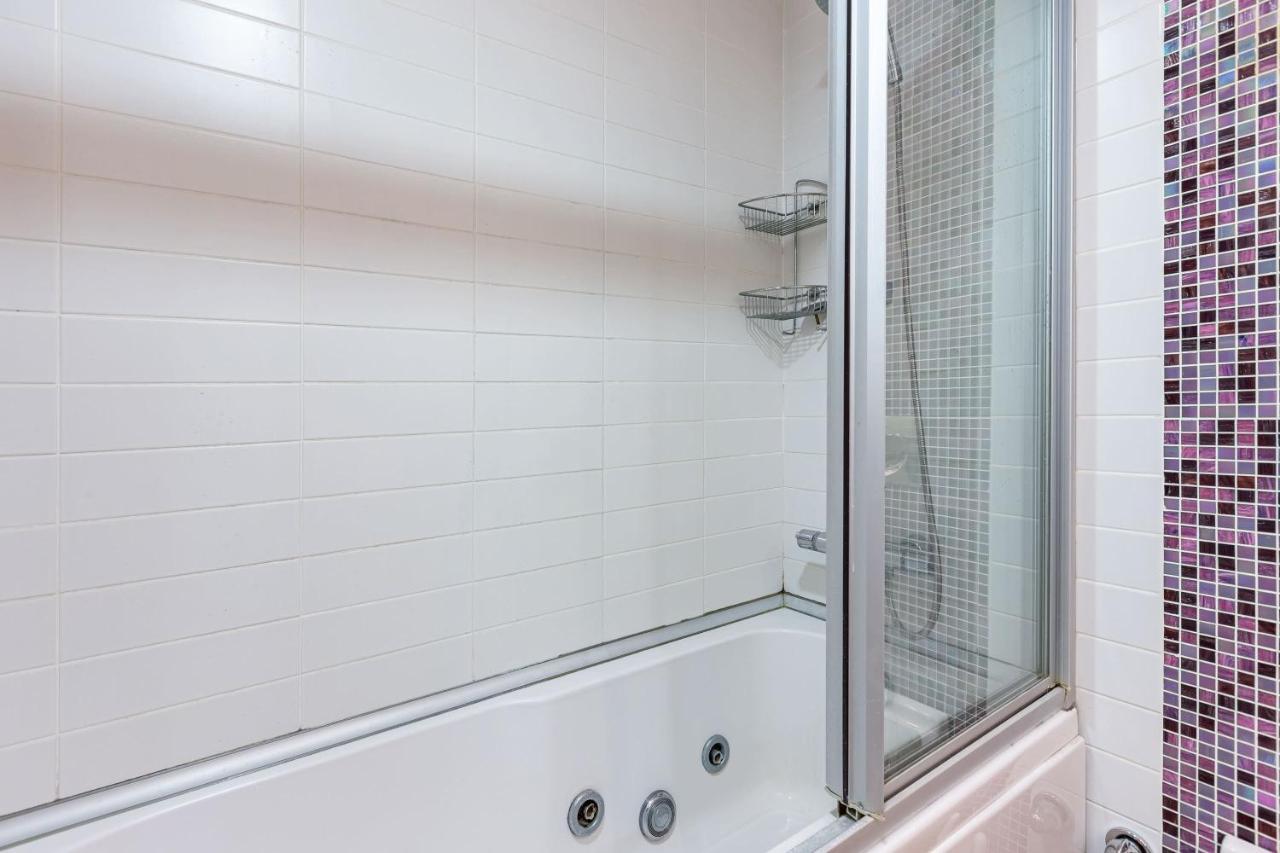 Flat With Excellent Location In Tesvikiye, Sisli Apartment Istanbul Ngoại thất bức ảnh