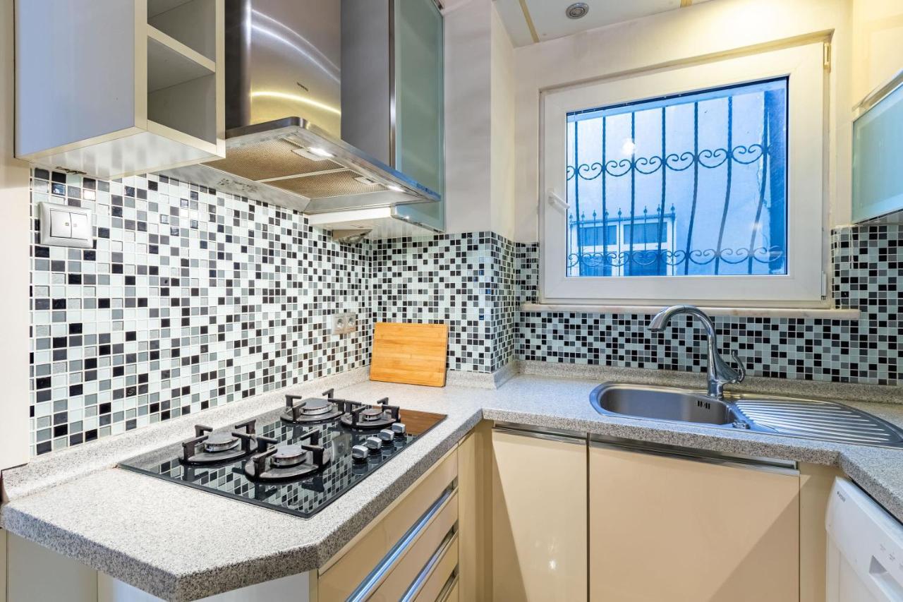 Flat With Excellent Location In Tesvikiye, Sisli Apartment Istanbul Ngoại thất bức ảnh