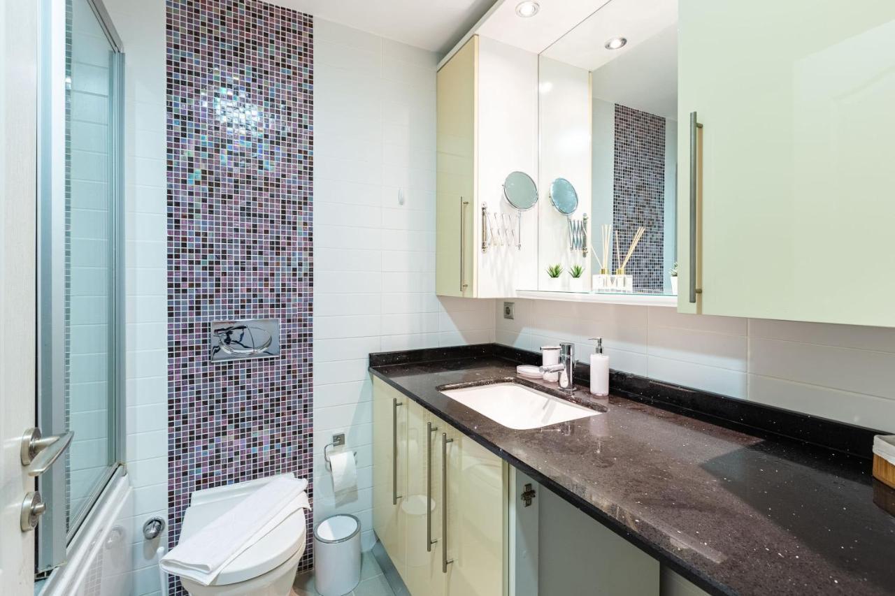 Flat With Excellent Location In Tesvikiye, Sisli Apartment Istanbul Ngoại thất bức ảnh